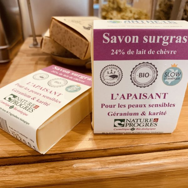Savon Lait de chèvre géranium et karité - L'apaisant