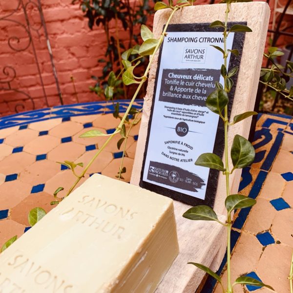 Shampoing solide citronné (à la coupe) - Savons Arthur - Bio